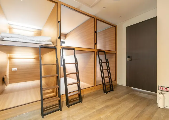 Boro Hanok In Myeongdong Hostel
